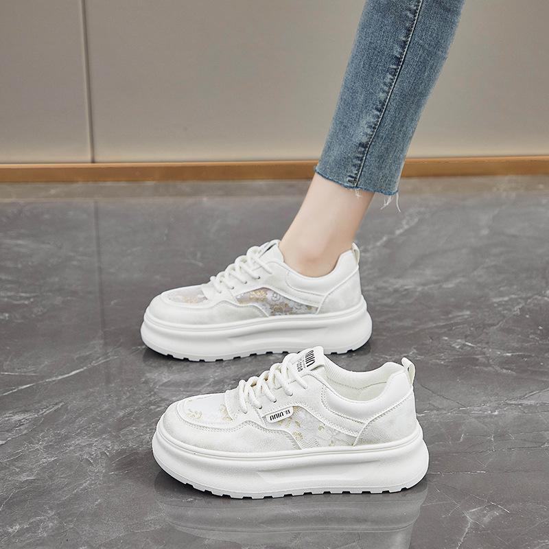 Summer New White Shoes Women's Mesh Elevator Breathable Sneakers Ins Fashionable Shoes Thick-Soled Fashionable Casual Shoes