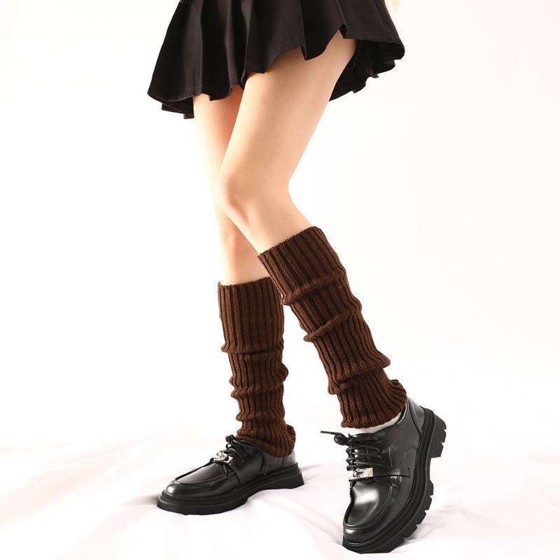 Klassiske ribbestrikkede knelhøye dameleggvarmere høst og vinter flerfarget ensfarget kvinnelige Halloween-feststrømper