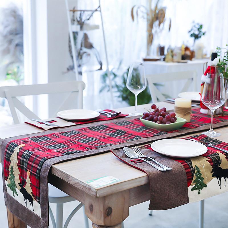 Charming Christmas Table Flag Stylish Plaid Fabric Embroidered Table Decor For Holiday Gatherings