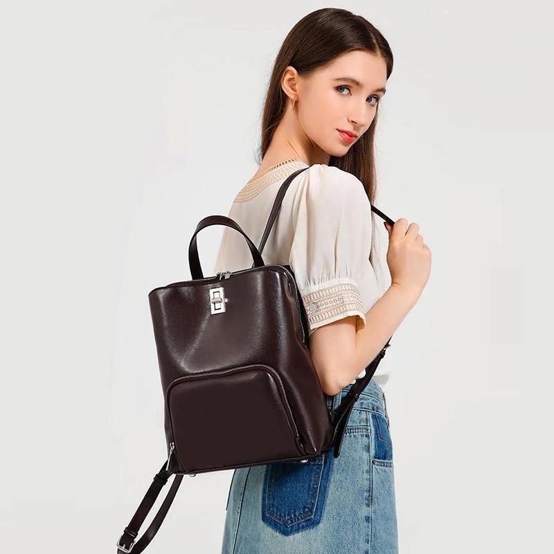 Fashionable Hand-held Travel Leather Large-capacity Simple Commuting Backpack, Retro Leather Backpack