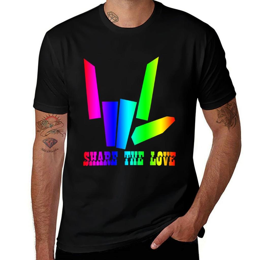Teile die Liebe T-Shirt Feuchtigkeitsregulierendes Sport-T-Shirt