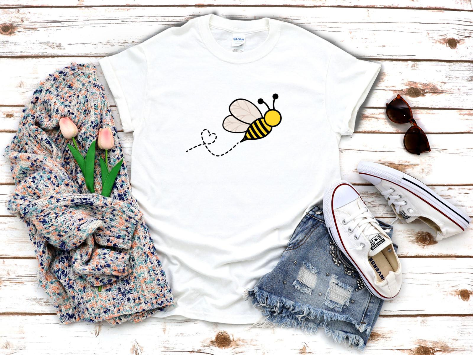 

26 Cartoon Bee Love Heart Bumblebee White Women s 3 4 Short Sleeve T-Shirt D202 203 Unisex T-Shirt XXL