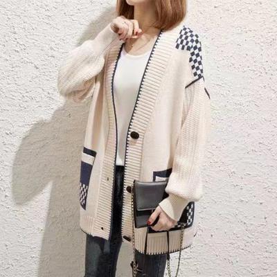 Spring and Autumn Ladies Fashion Mid-Length Knitted Cardigan