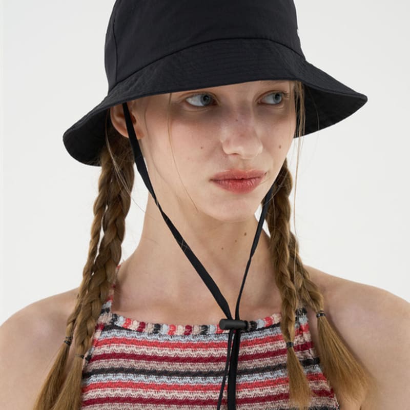 CORALIQUE Surf Bucket Hat Black