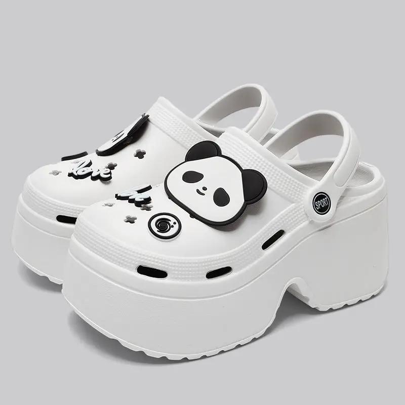 Fashion Women Slippers Platform Metal Decoration Sandals Wedges Shoes Outdoor Clogs Thick Sole Slipper Ladies Flip Flops Garden Shoes