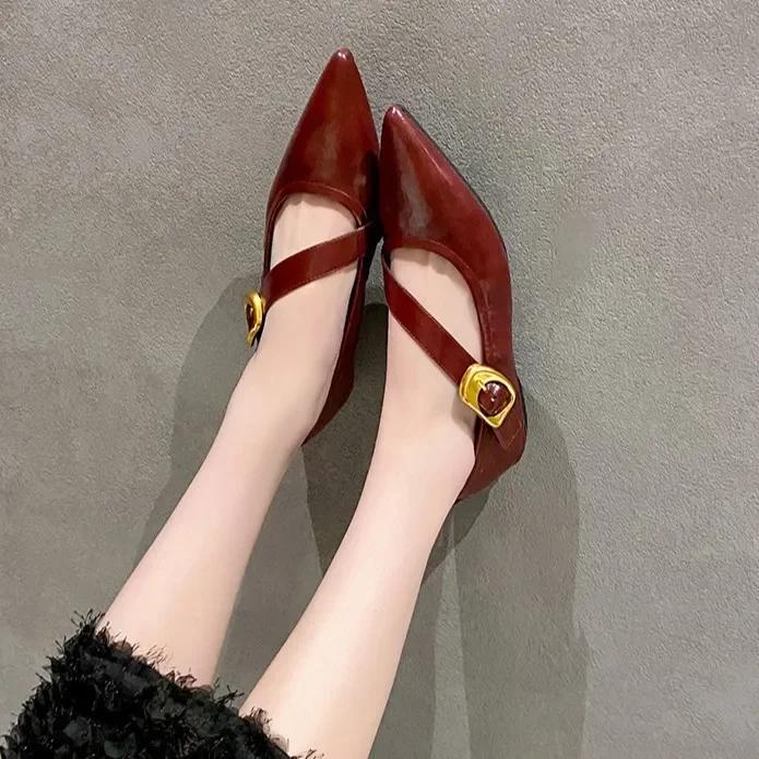Women's Retro Flat Heel Outdoor Casual Mary Jane Red New Flat Shoes Fashion Shallow Slip on Ladies Pointed Elegant Soft Shoes