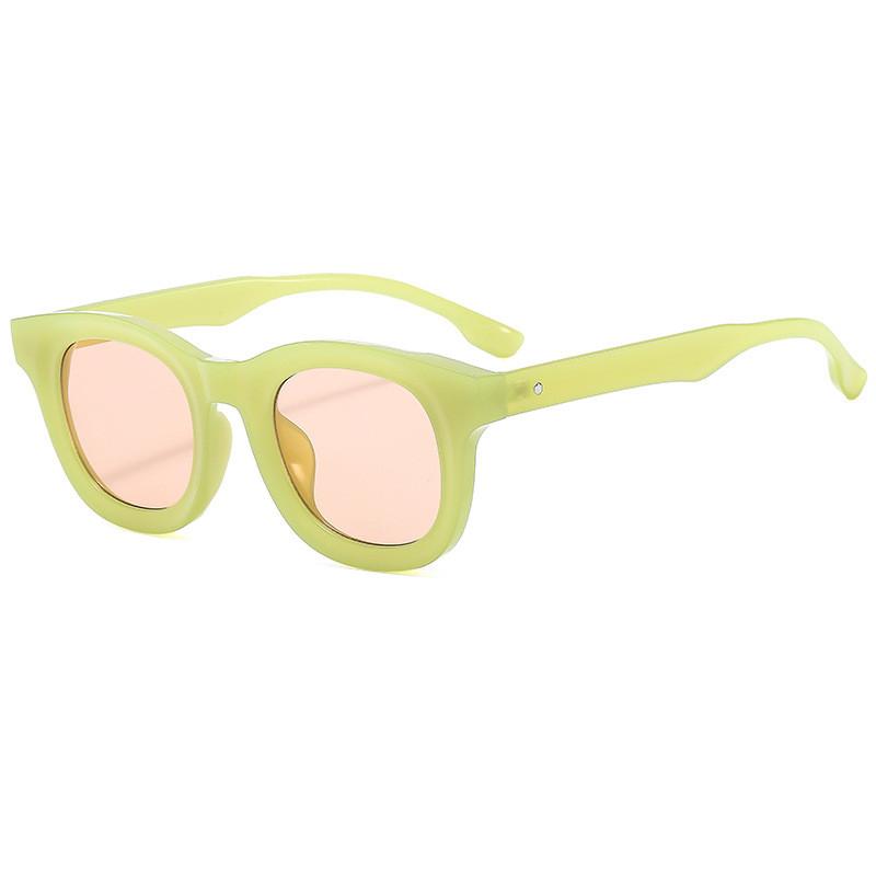 

Green Frame Sunglasses For Women Summer Fashion Stylish Sun Protection For Travel And Parties жовтий