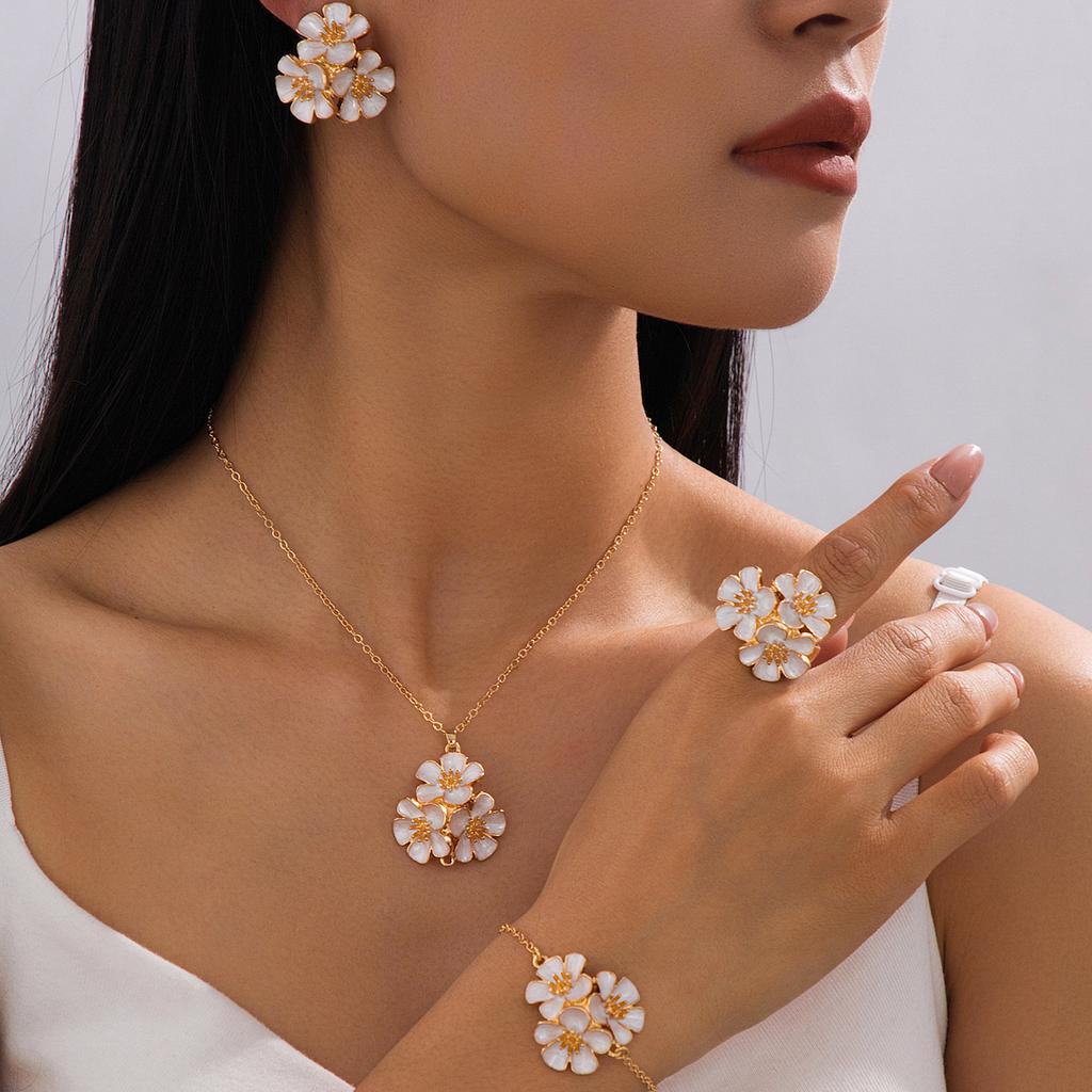 Vintage French Elegant Holiday Style Colored Dripping Flower Necklace Bracelet Temperament Jewelry Set Women