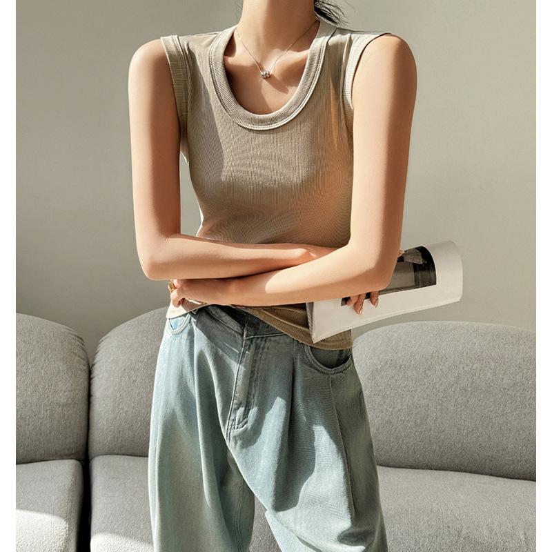 

Корейская одежда для весны и осени - это женская футболка без рукавов, базовый костюм с верхним дизайном, вырезом на плече и сердцем сзади 3XL