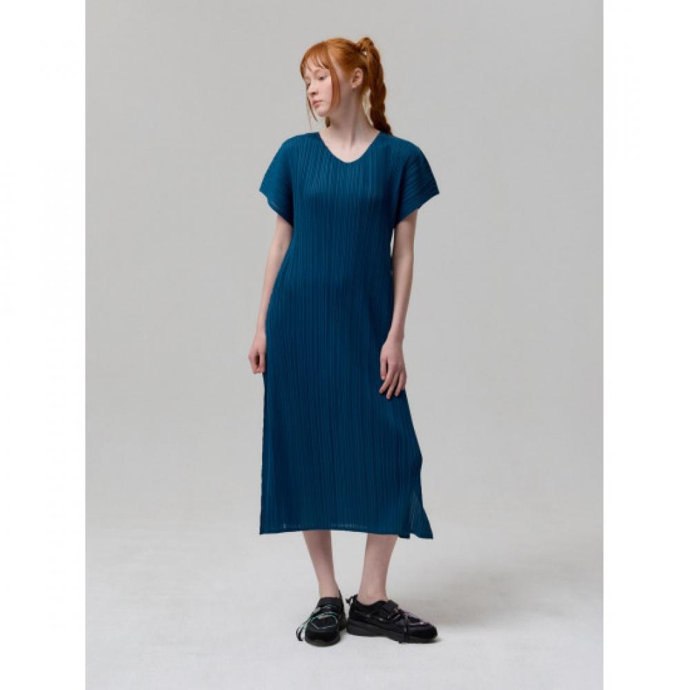 Lapli V Neck Short sleeVe Tuck Detail Dress Apop 126005