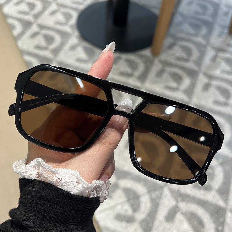 Men Vintage Rectangle Frame Eyeglasses Fashion Retro Sun Glasses Luxury Brand Design UV400 Eyewear Women Shades