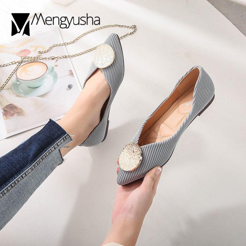 Модные трикотажные туфли на плоской подошве с круглой металлической пряжкой — фото 3