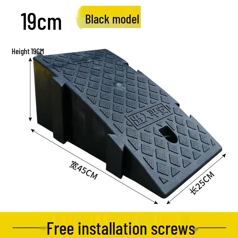 Plastic Triangle Mat: Slope Threshold & Speed Bump Solution for Cars
