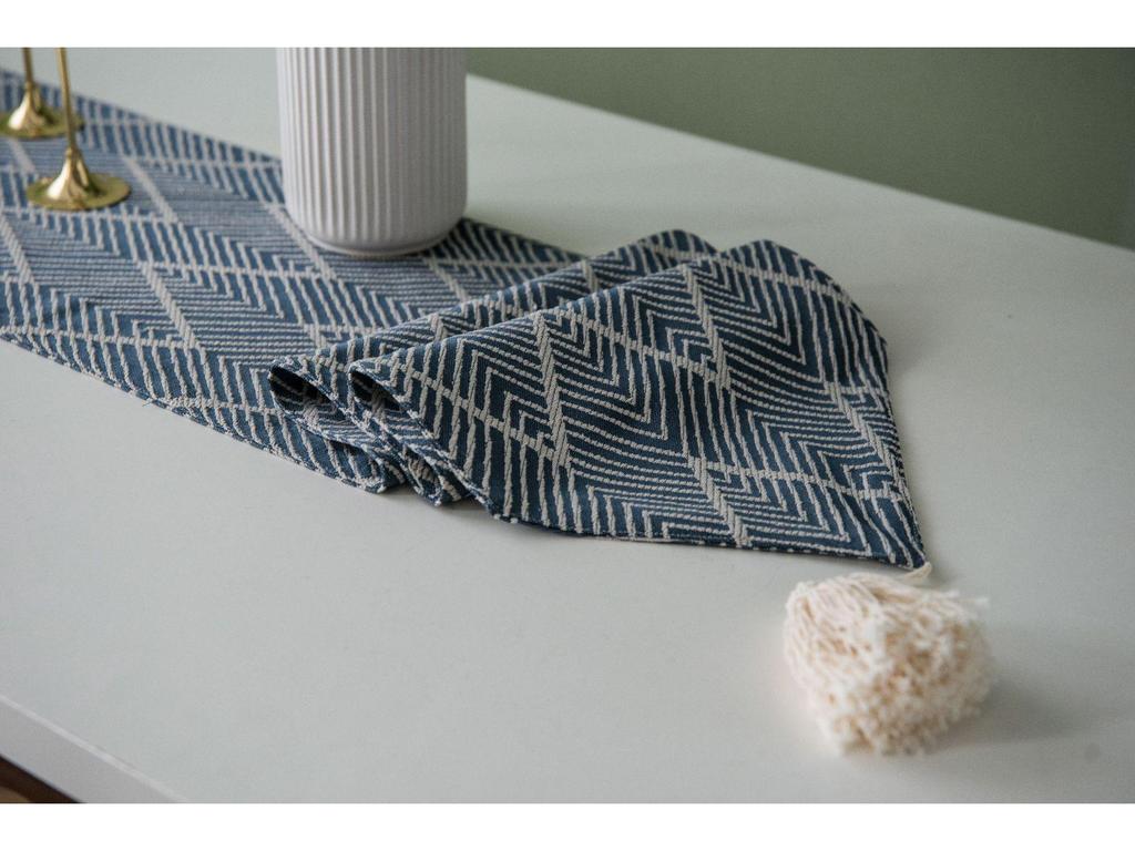 Σκανδιναβικός Γεωμετρικός Ζακάρ Τραπεζοδρόμος με Φούντες – Μίγμα Πολυεστέρα Βαμβακιού