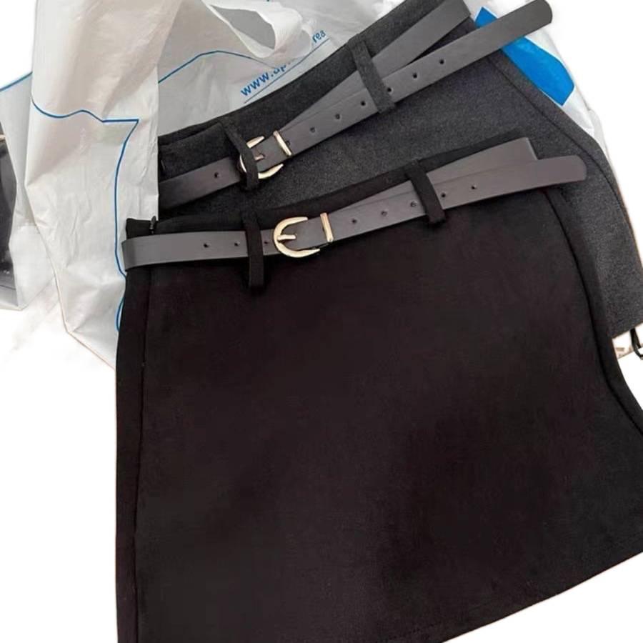 Gray Wool Blend High-Waist A-Line Skirt: Women's Autumn/Winter Slimming, Versatile, Anti-Exposure Design