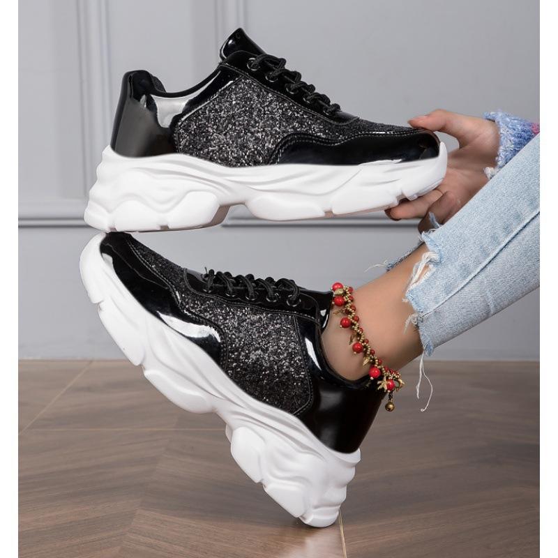 Fashion Shiny Silver Women Casual Shoes Leather Platform Sports Shoes Woman Glitter Bling Sneakers Black Flat Sneakers Skateboard Shoes