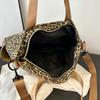 Women's New Shoulder Bag Leopard Print Casual Shopping Bag Large Capacity European and American Fashion Solid Color Tote Bag CLE