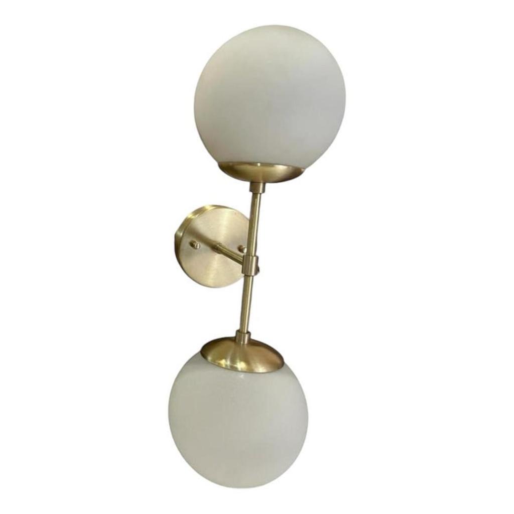 2-Light Globe Wall Sconce for Bedroom Dining Room Living Room Kitchen Home Décor