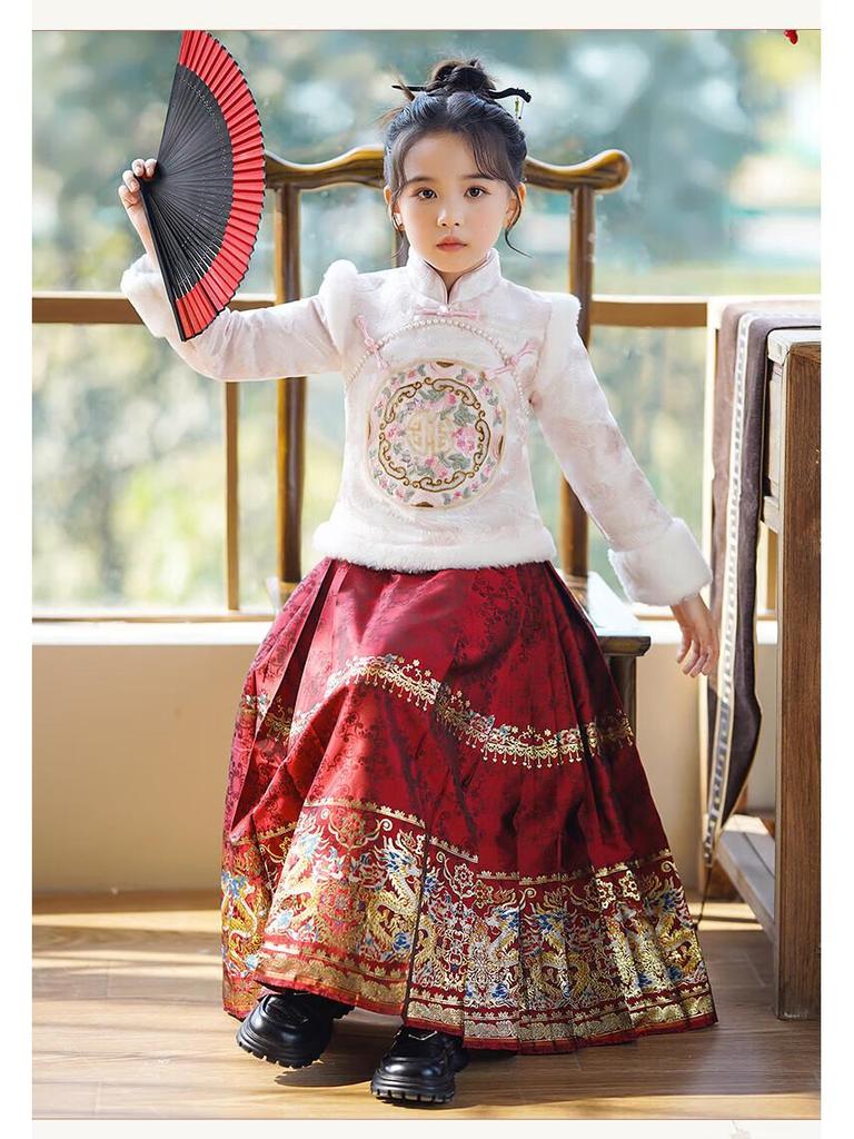 Girls' Velvet Hanfu Ma Mian Skirt Set - Winter 2025 New Chinese Style for Autumn/Winter and New Year Celebrations