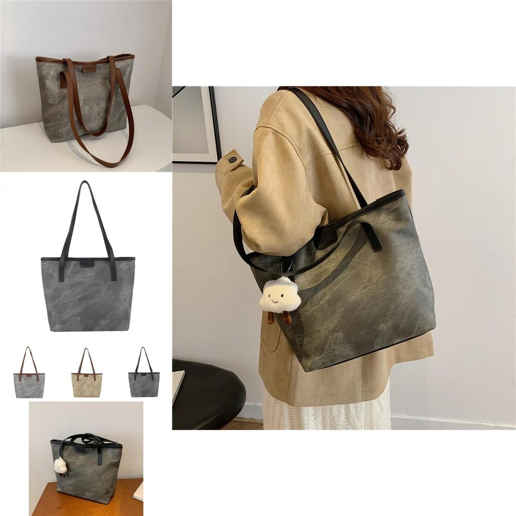 Contemporary Large Tote Bag For Women Stylish And Versatile Fashion Accessory