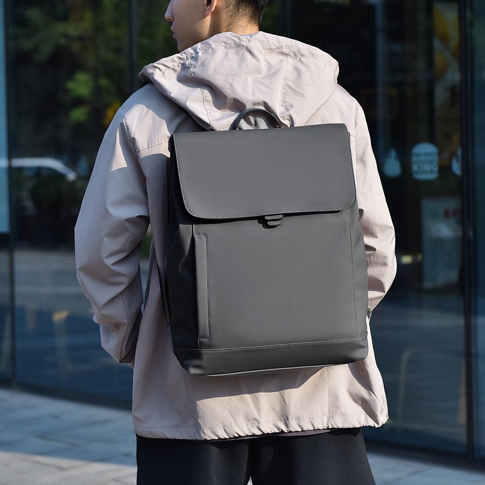 Men's Casual Backpack High-end Fashion Personality Backpack Simple Casual Solid Color Backpack
