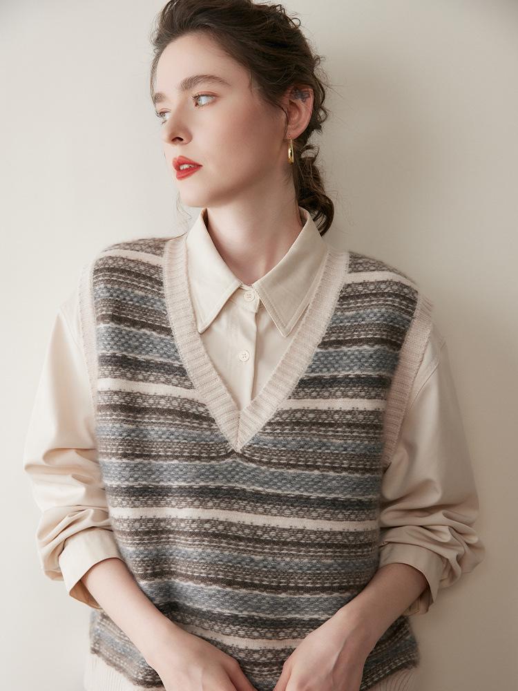 Women's Retro Color Block Cashmere Vest - 2025 Spring/Autumn V-Neck Sleeveless Knit Pullover