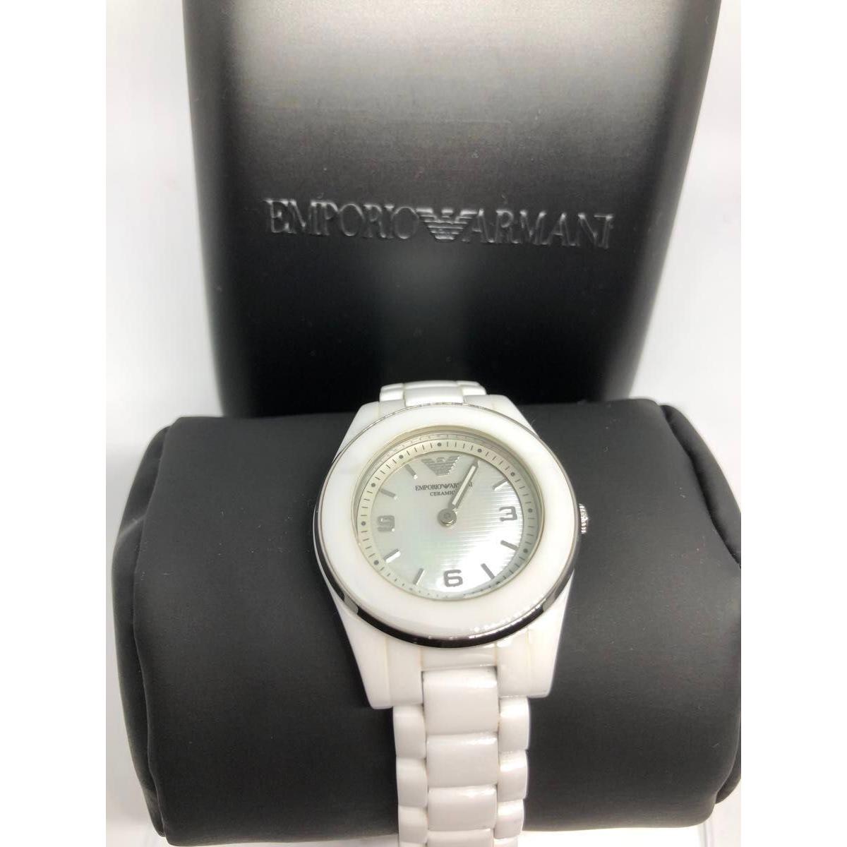 Used EMPORIO ARMANI Ceramic Watch White QZ Shell Dial AR-1439 Women s Watch
