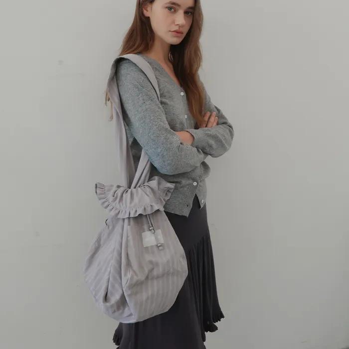 TWO-WAY STRIPE POST BAG (grey)