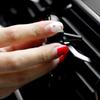 Montre à Quartz Lumineuse en Alliage de Voiture Résistante à l'Usure et aux Dommages Heure Montre Électronique Mode Voiture