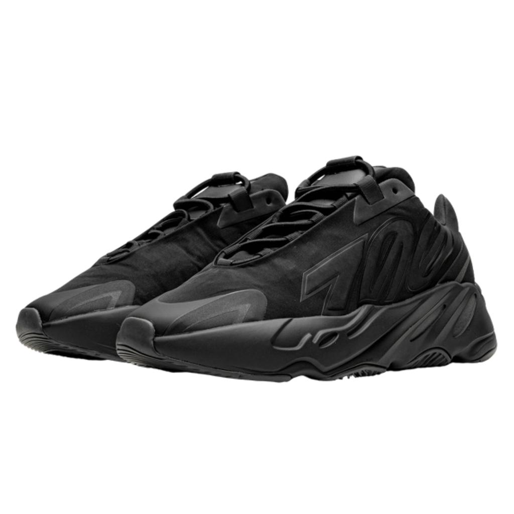 Yeezy 700 MNVN Triple Black