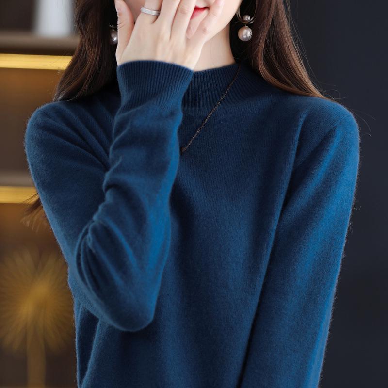 Women's 100% Wool Seamless Pullover Sweater: Autumn/Winter Half-High Neck Base Layer