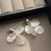White Petal Earrings, French Style Super Fairy Socialite, Sweet and Elegant, Fake Forest Style Leaves, Fresh Earrings