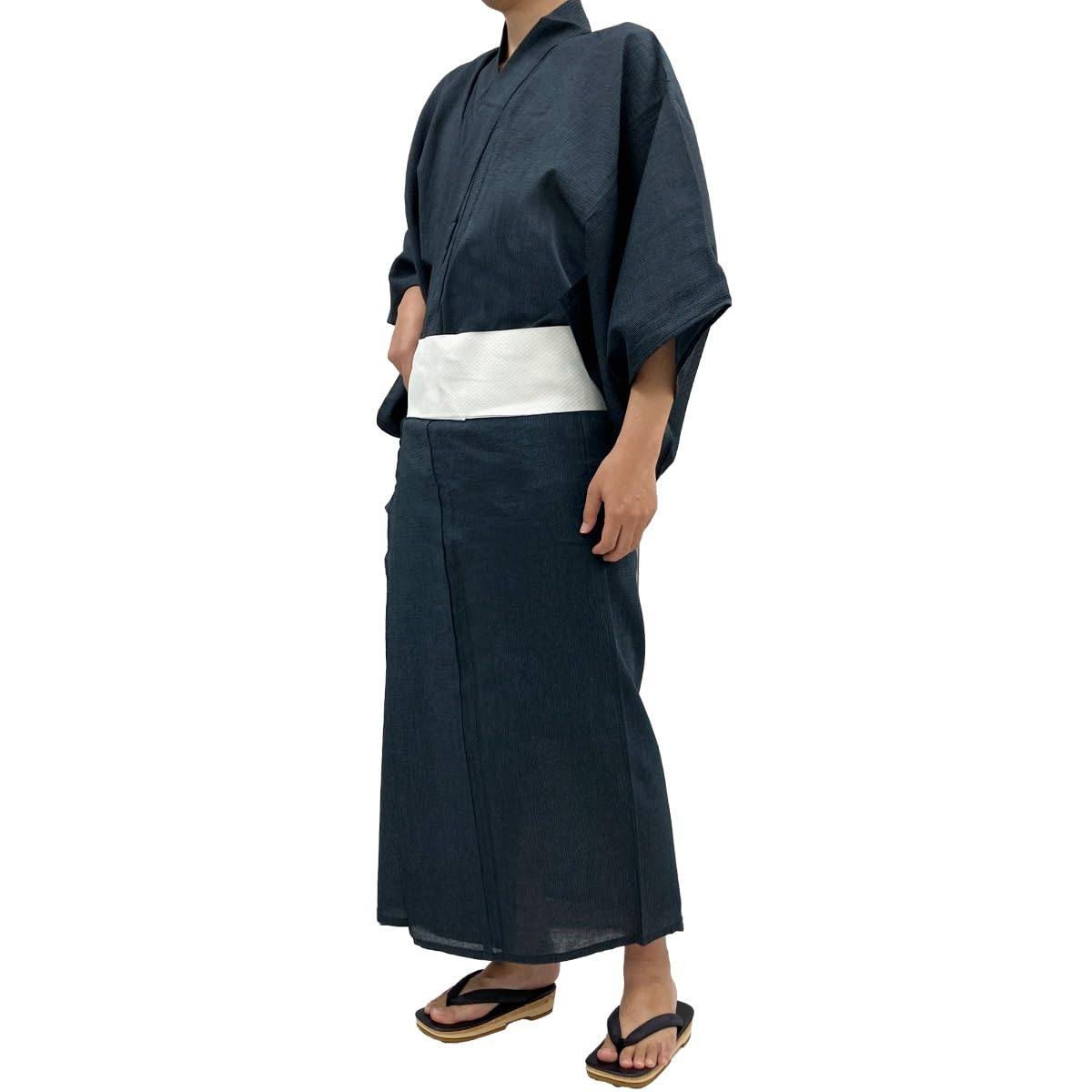 

Киото Кимоно Юдзен Юката Черный Шиджира Плетение Квадратный Черный Размер M Мужской Комплект из Двух Предметов, Хлопок, Оби на Липучке, (Вертикальные полосы), чёрный