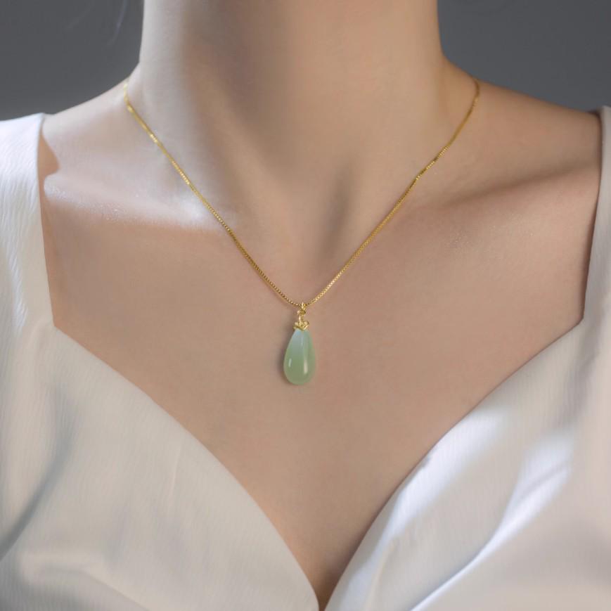 2024 Ruyi Water Drop Hetian Jade Necklace: Elegant Women's Pendant with Unique Niche Design