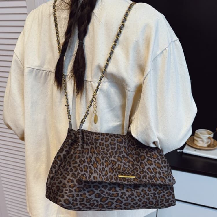 Ladies Gold Zipper Leopard Print Crossbody Bag