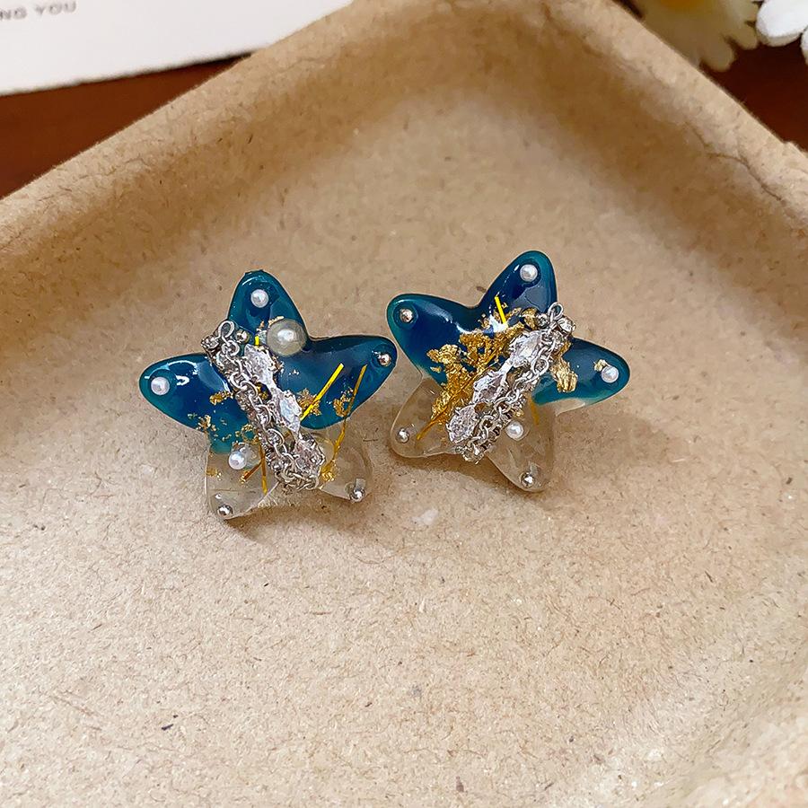 

Серьги из циркона и смолы в виде звезды и луны, нишевая мода, универсальные серьги, личность, темперамент, изысканные серьги, женские