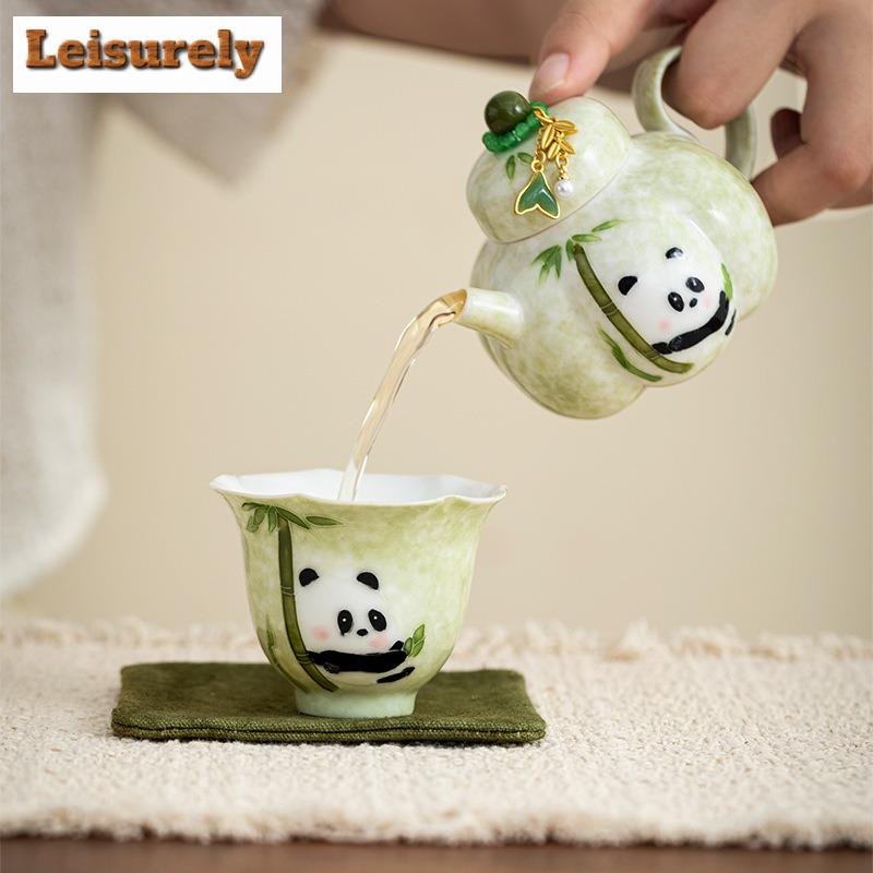 70ml Handbemalte Panda-Teetasse Handgefertigte Teeschale Niedliche Tasse Teeverkostung Persönliche Tasse Chazhan Meistertassen Haushalts-Teezubehör Handwerk