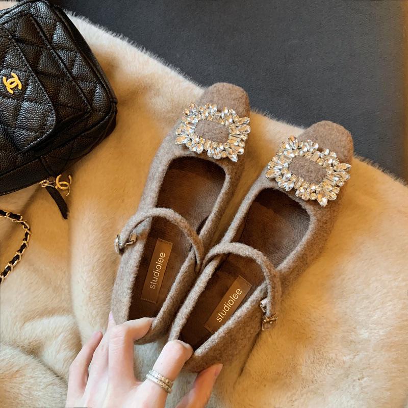 ! Shoe drill buckle small square head velvet with woolen words thick heel Mary Jane single shoes