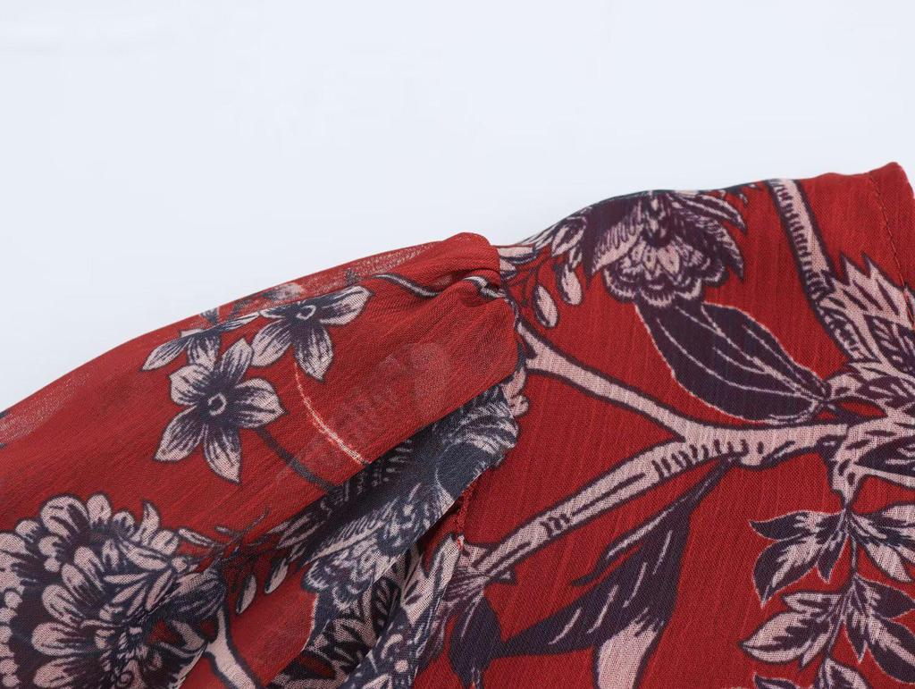 2025 Spring Women's Printed Round Neck, Fitted Waist Top - European & American Fashion Style