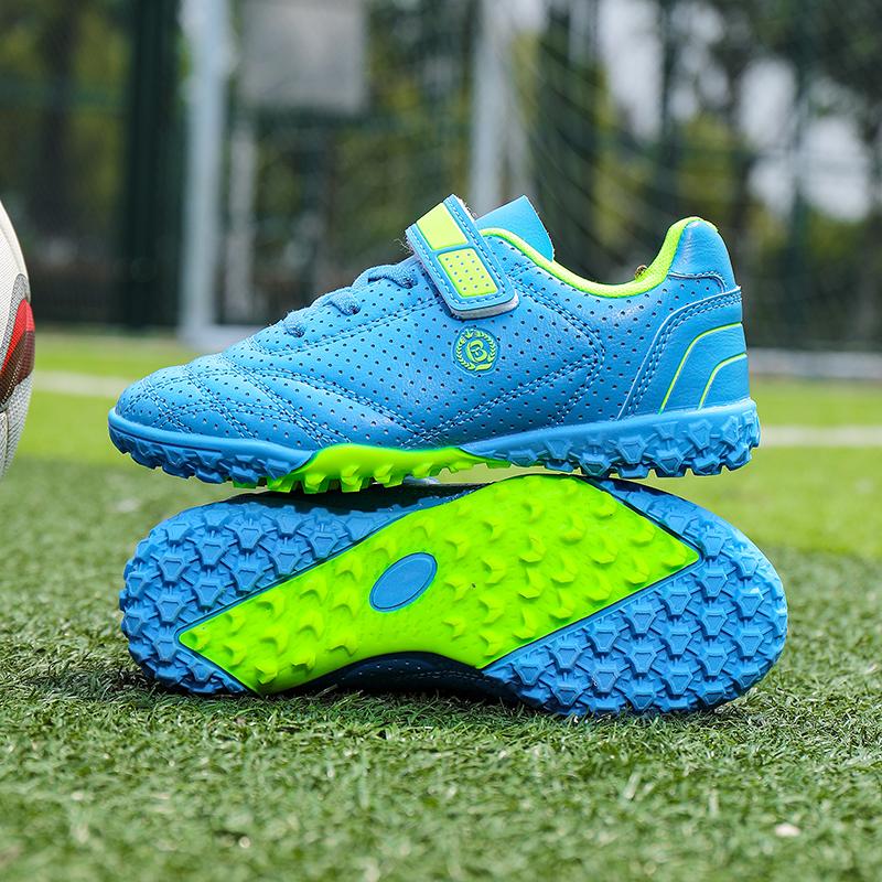 Children's Magic Sticker Rubber Soft Bottom Short Nail Football Boots