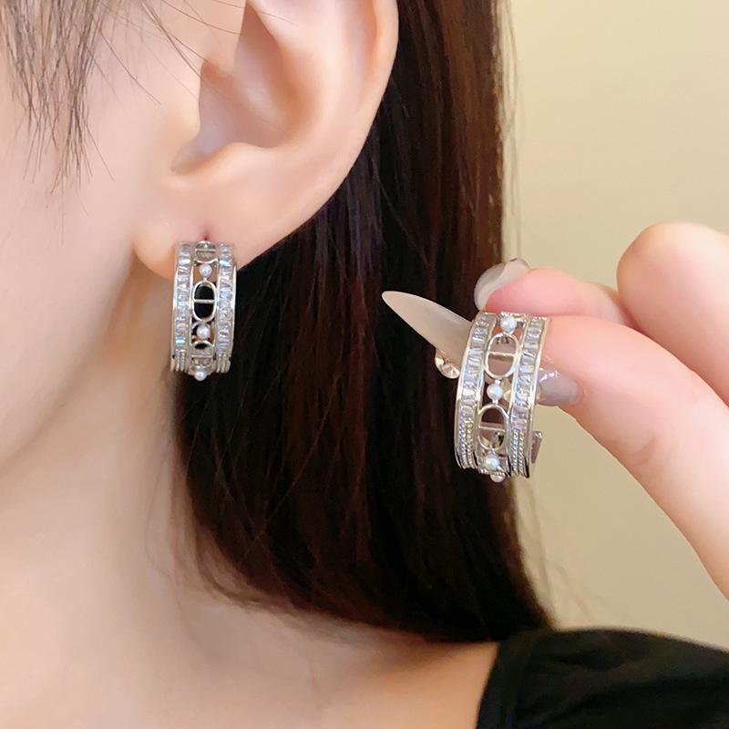 Silver Needle Flower Fringed Earrings French Light Luxury Temperament Earrings, Niche High-end Earrings