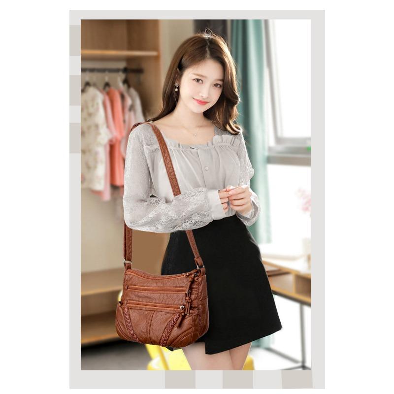 Crossbody Bag Women Fashion New Women Bag Soft Leather Texture Large Capacity Middle-Aged Women Shoulder Backpack Trendy