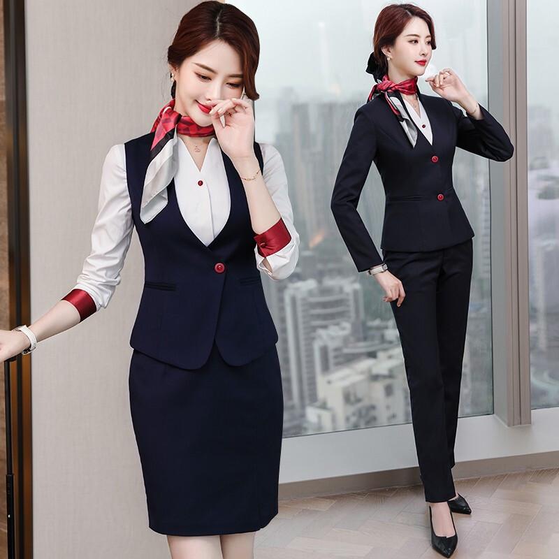 Женский профессиональный костюм Troloman M