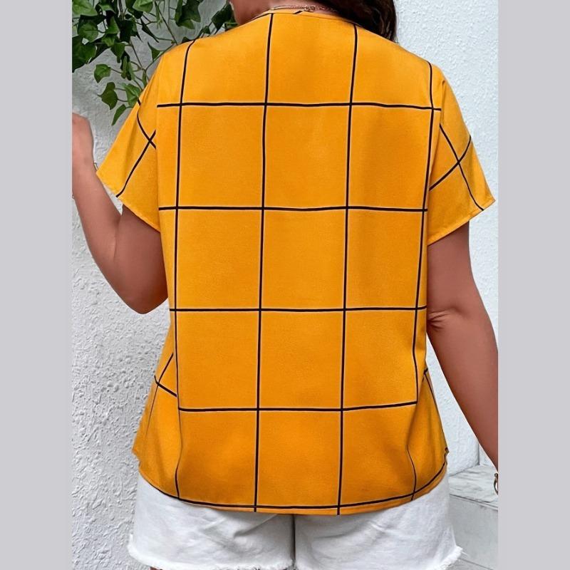 BITCED Spring and Summer Women's Large Size Plaid Printed T-shirt Short-sleeved Shirt Missing Corner Collar Bat Sleeve Tops