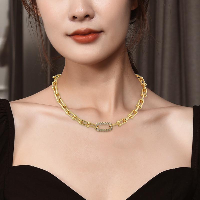 Gorgeous Durable And Stainless Steel Rhinestone Necklace For Women Gift Ready Design