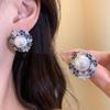 Golden Pearl Light-Gathering Gold-Plated Zircon Jewelry Set: Pearl Ring, Earrings, Necklace – Vintage Light Luxury Collection.
