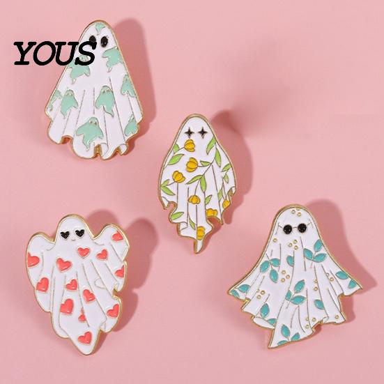 Halloween Pin Ghost Enamel Brooch, Cute Brooch Pin, Cartoon Funny Fashion Little Trendy Accessories for Bag Jacket Backpack Hat Pant Clothes