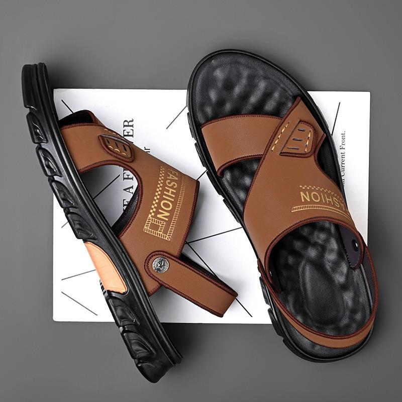 Men's sandals summer new non-slip beach shoes casual fashion soft-soled sandals men's dad shoes