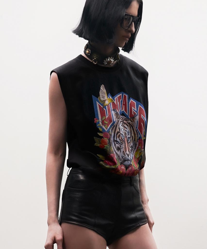UNTAGE Tiger Print Sleeveless T-Shirt [Black(Unisex)]_Utt-St45