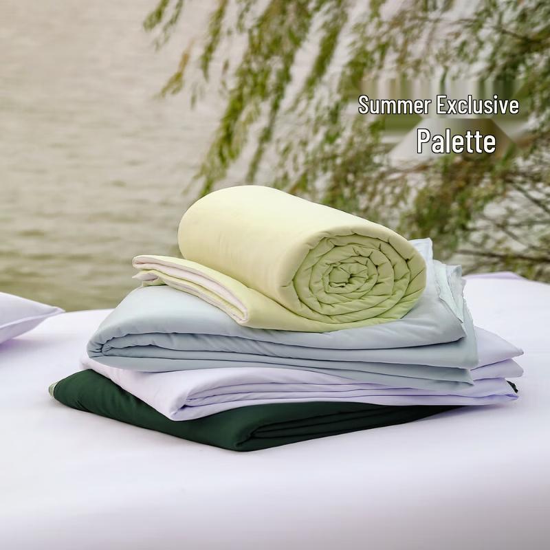 Mercury Home Textiles Pro Natural Bamboo Fiber All-Season Quilt